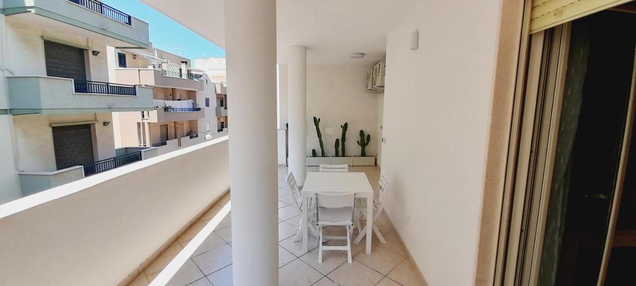 Residenza D'Angio Apartment Галиполи Екстериор снимка