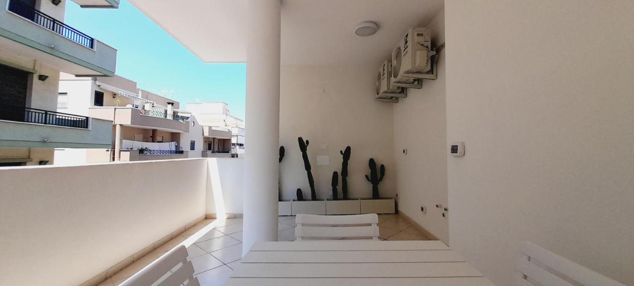 Residenza D'Angio Apartment Галиполи Екстериор снимка